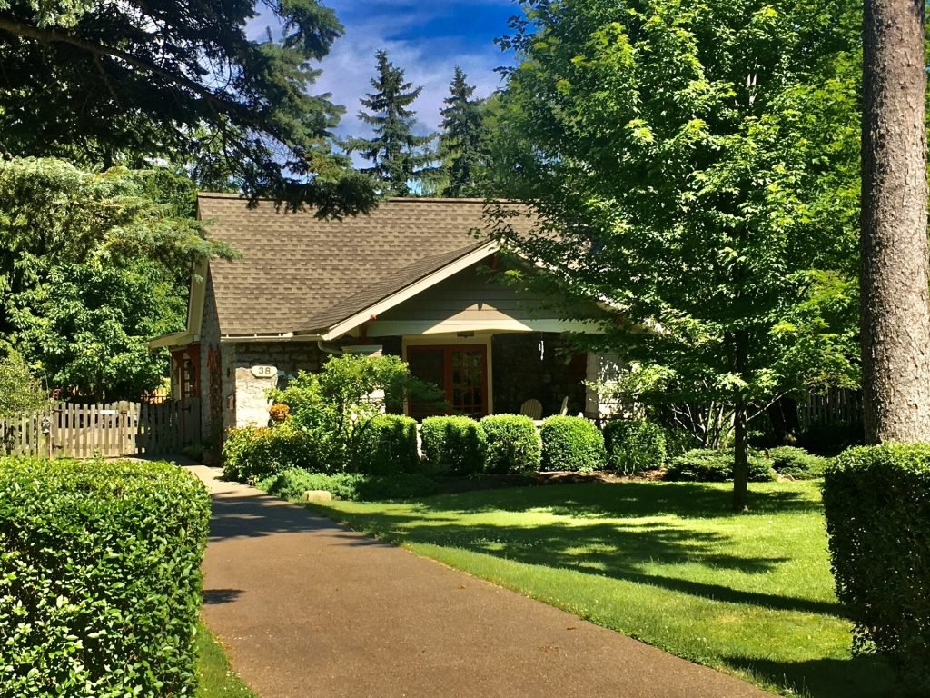 Craftsman home with front porch